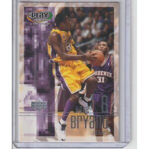 Kobe Bryant 2001-02 UD Play Makers Limited #39 HOF Lakers